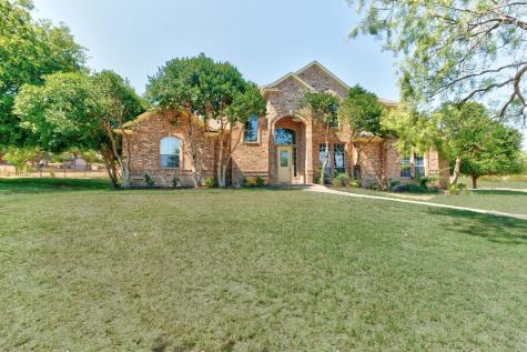 11201 Big Horn Court Fort Worth TX 76108
