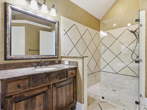 8415 Canyon Crossing Lantana TX 76226