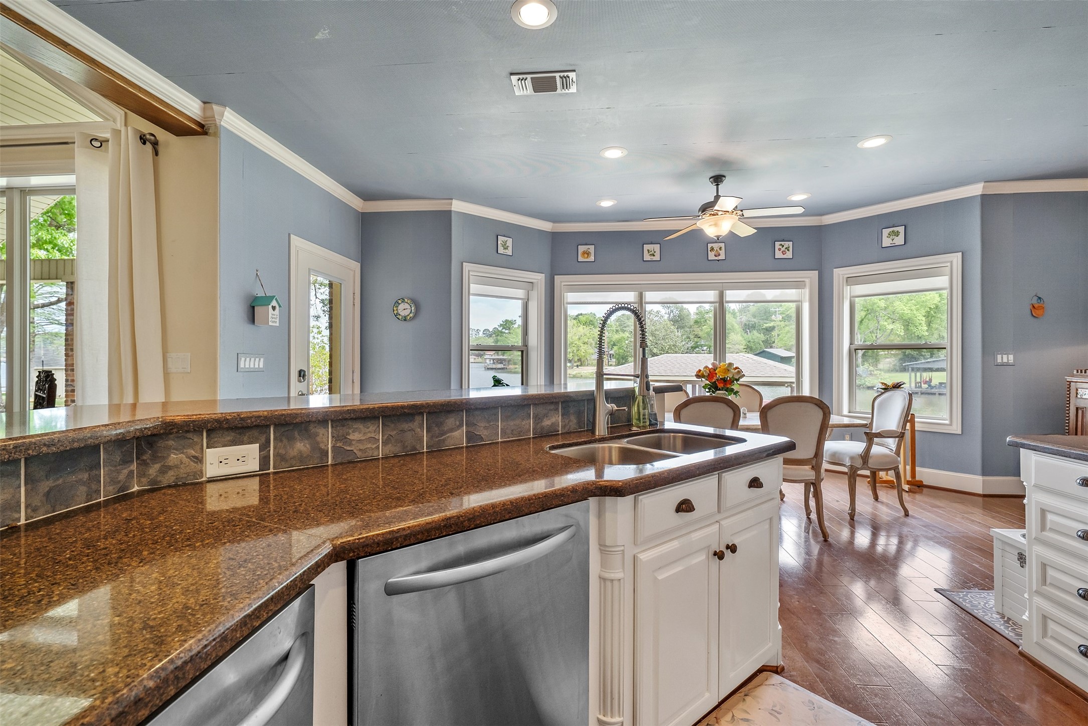 1249 Hideaway Lane W Hideaway TX 75771