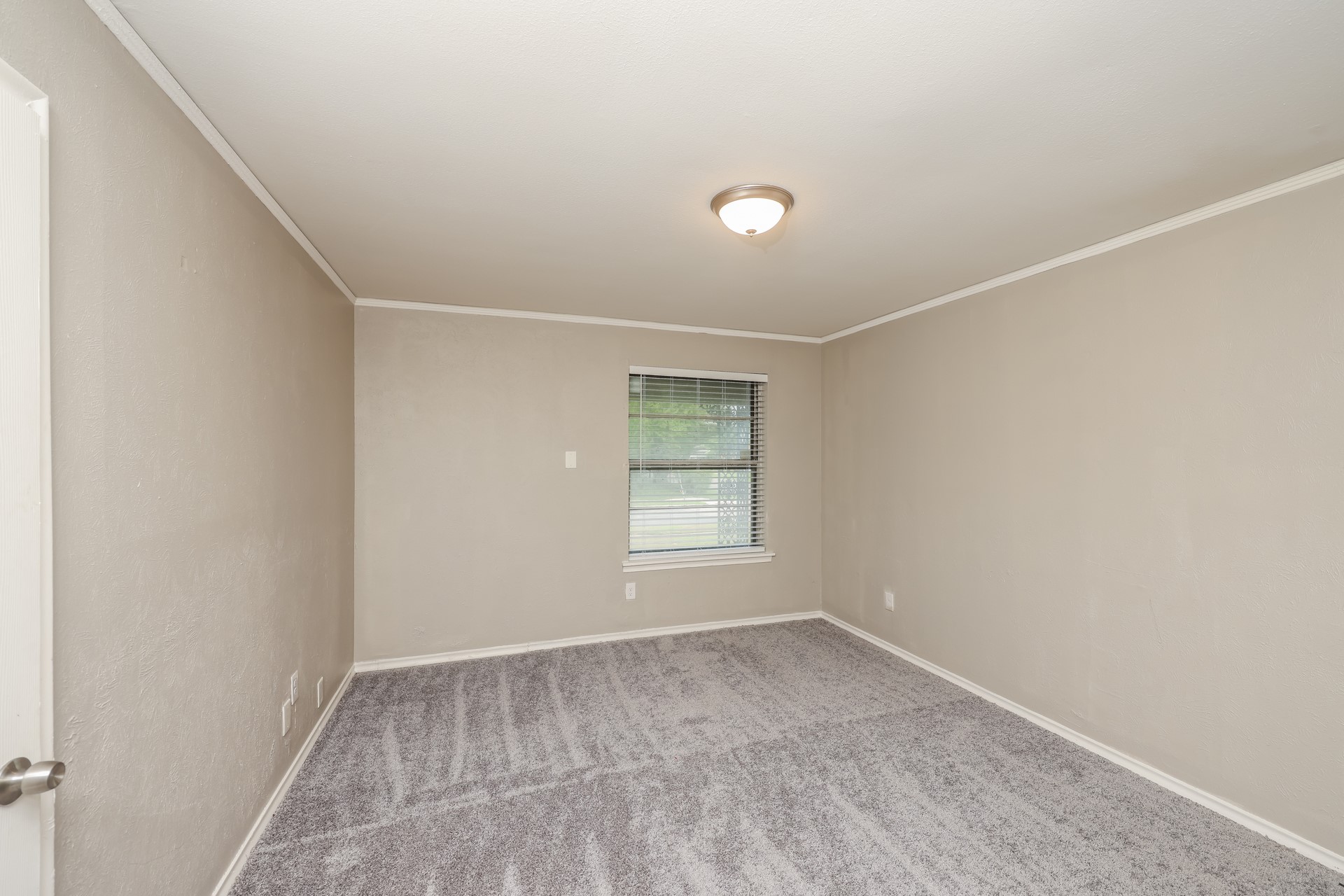 1905 Houghton Road Dallas TX 75217