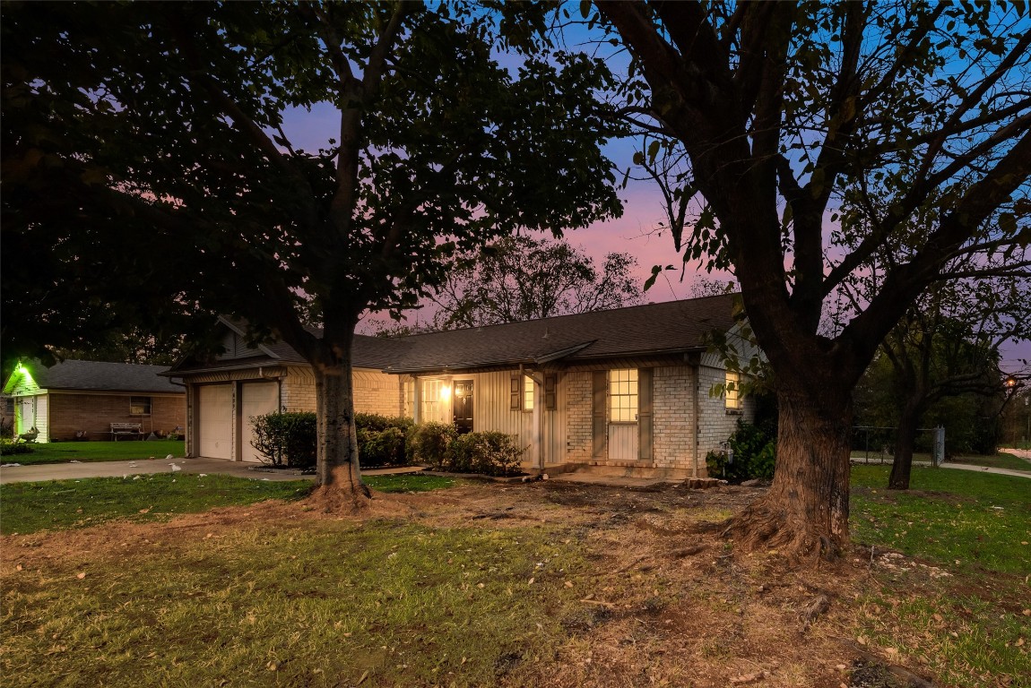 629 E Mustang Street Crowley TX 76036