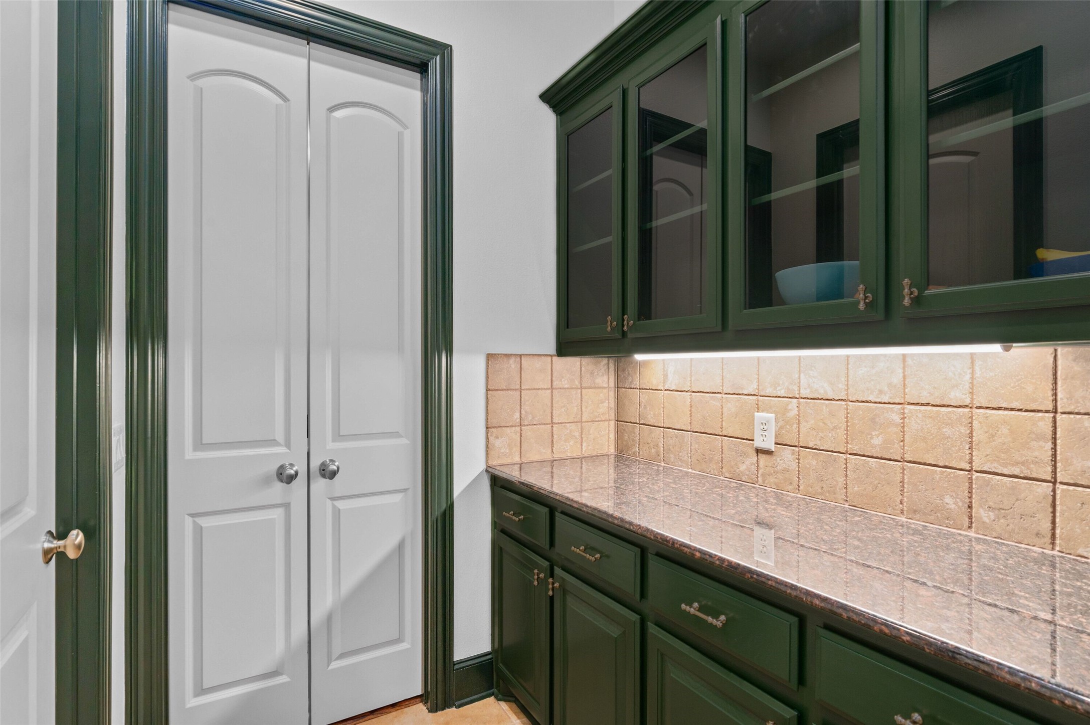 9114 Parson Drive Lantana TX 76226