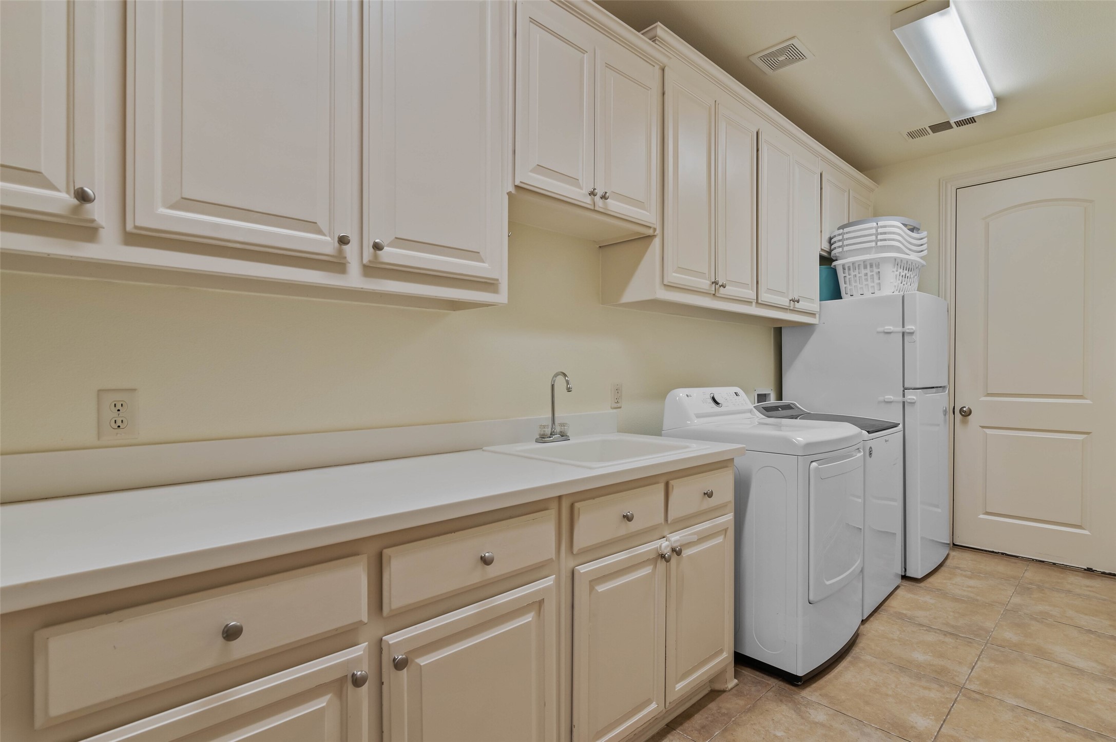 9114 Parson Drive Lantana TX 76226
