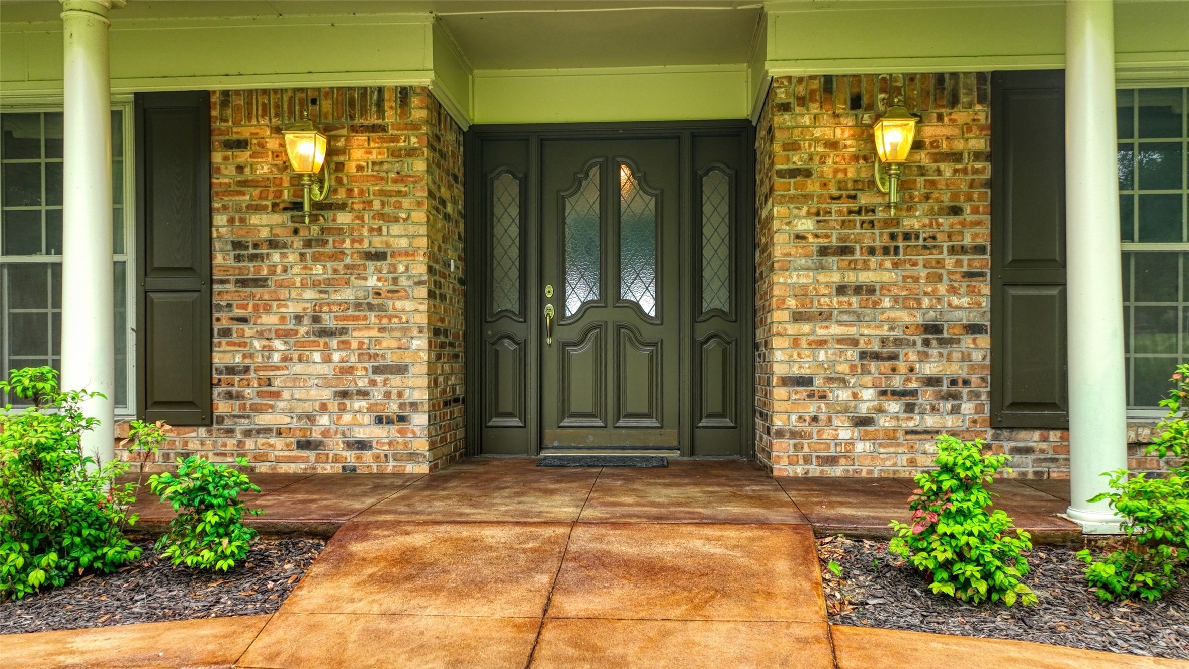 1113 Mockingbird Circle Ennis TX 75119