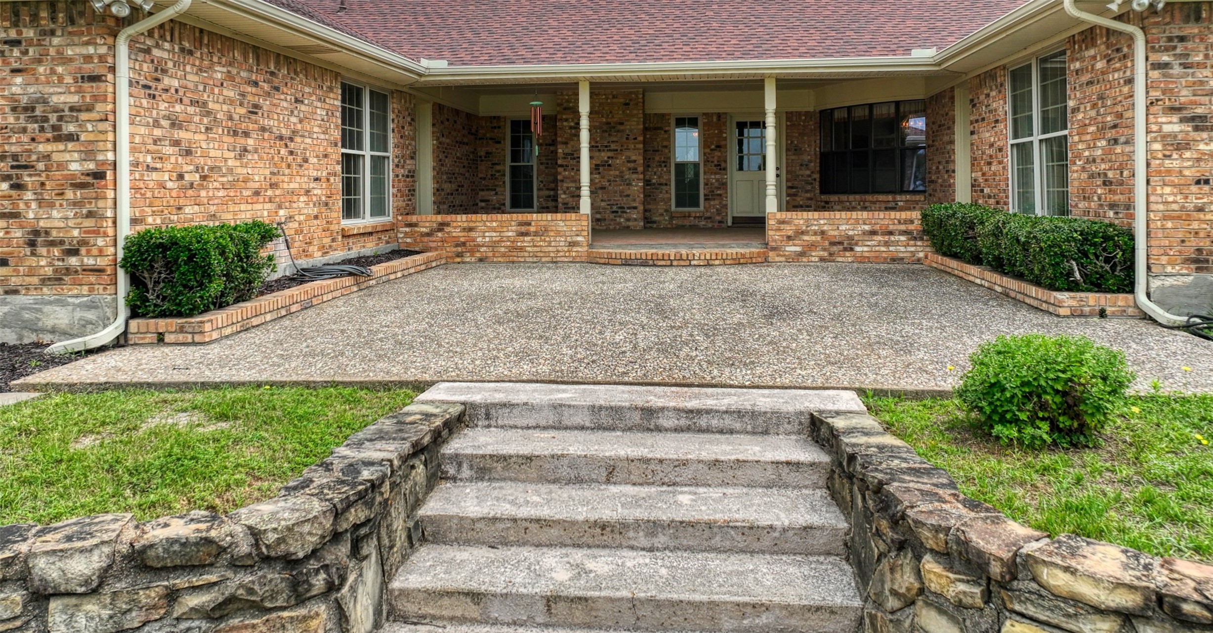 1113 Mockingbird Circle Ennis TX 75119