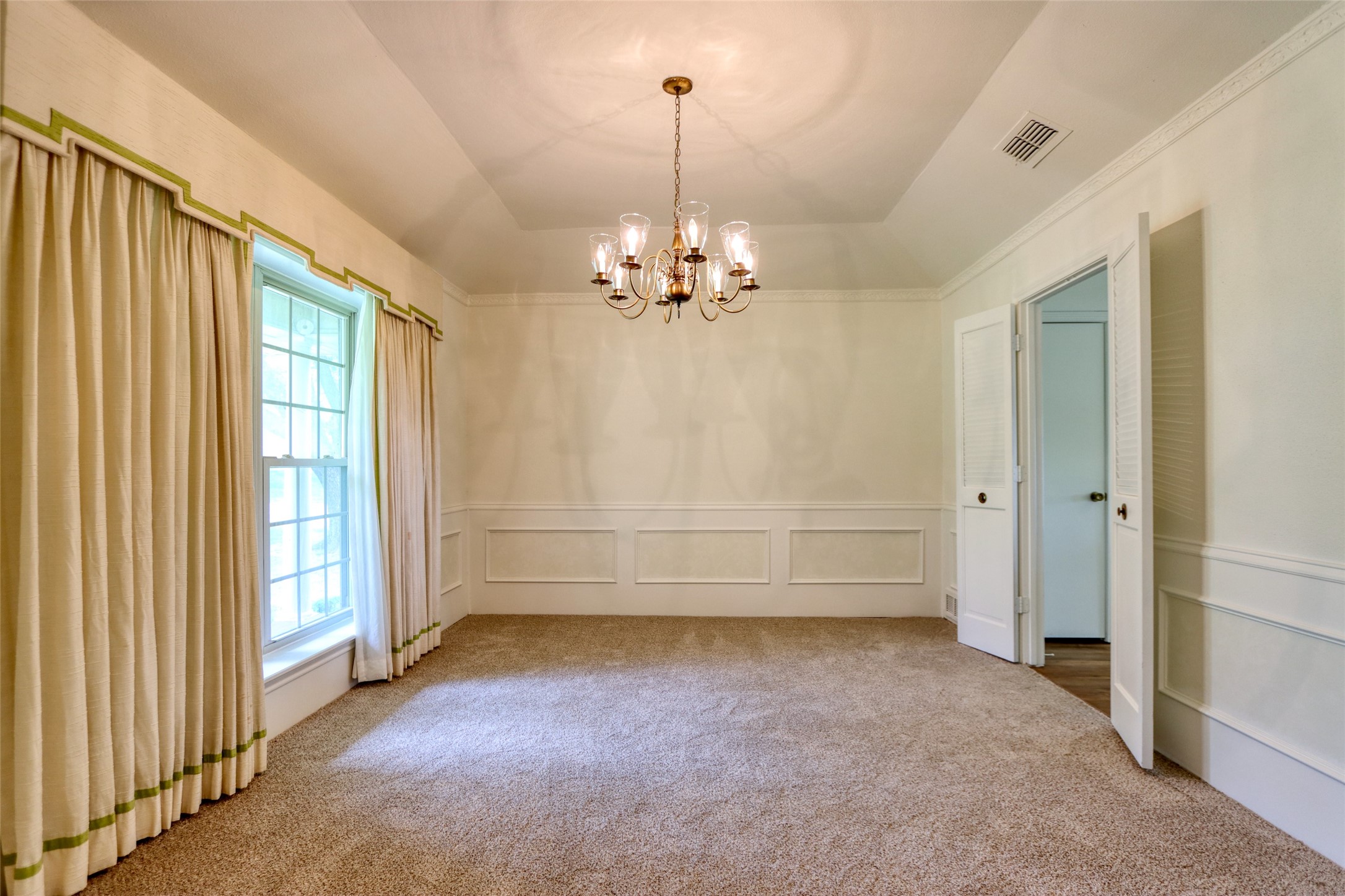 1113 Mockingbird Circle Ennis TX 75119