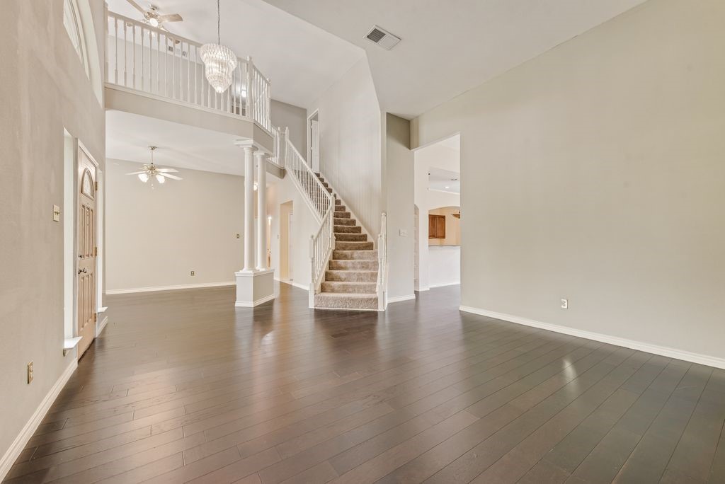 1013 Stone Gate Drive Irving TX 75063