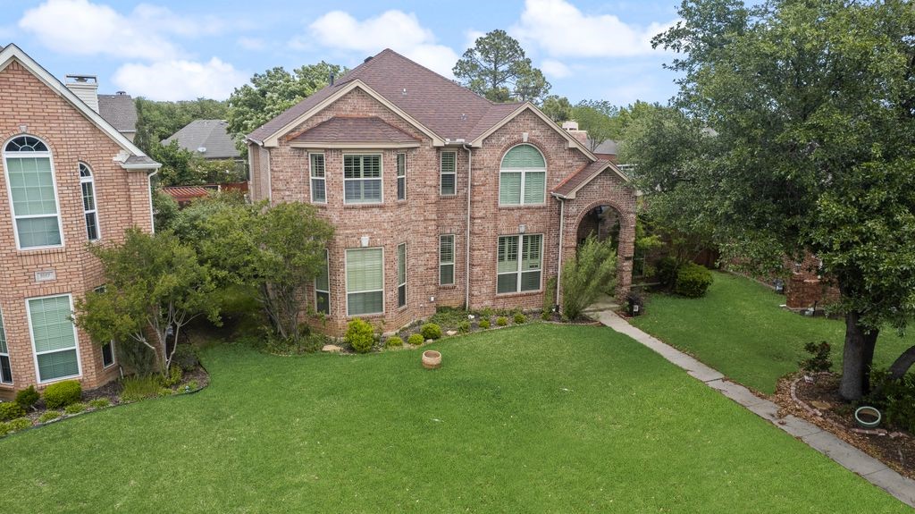 1013 Stone Gate Drive Irving TX 75063
