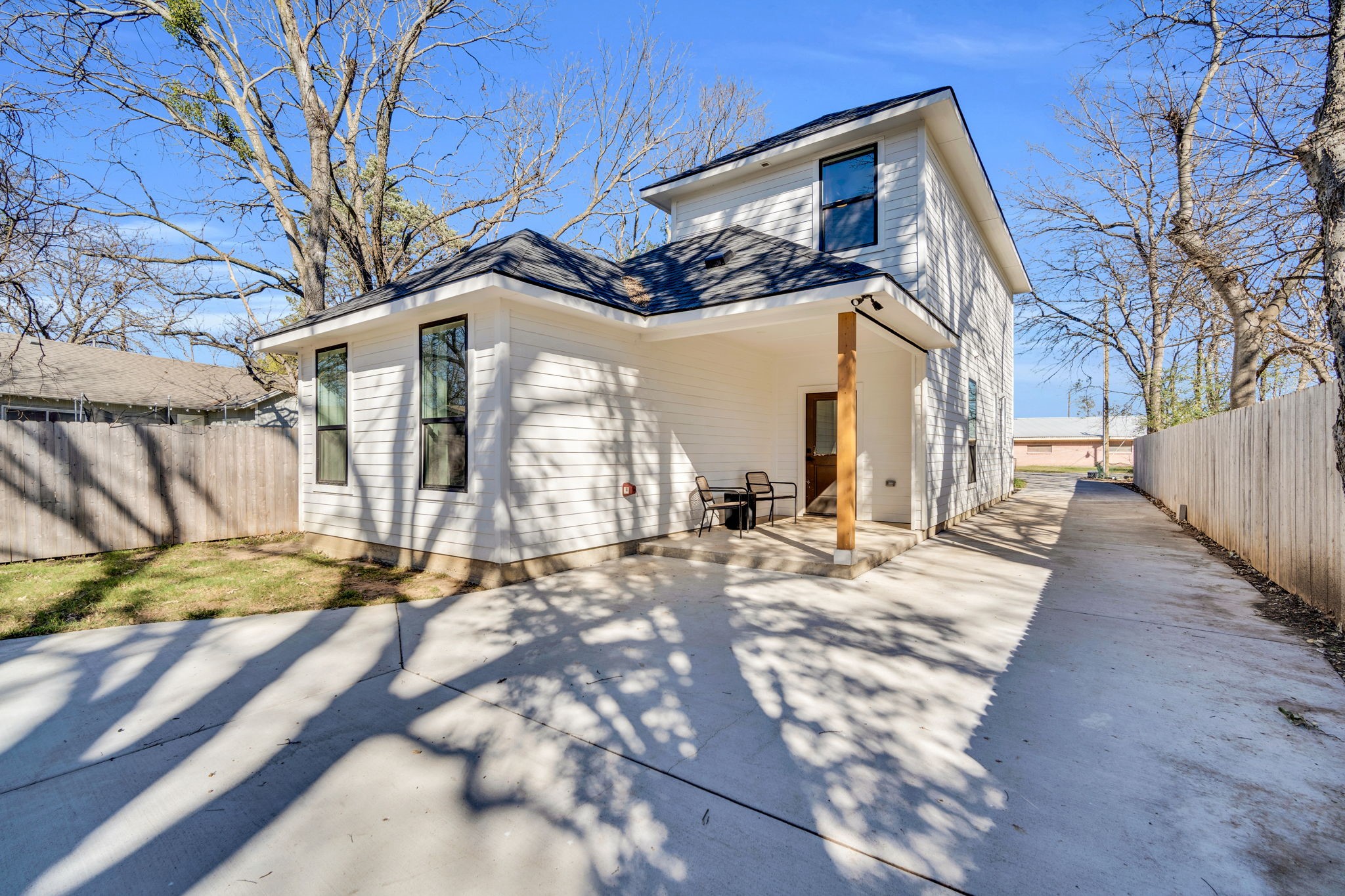 512 E Parks Avenue Waxahachie TX 75165