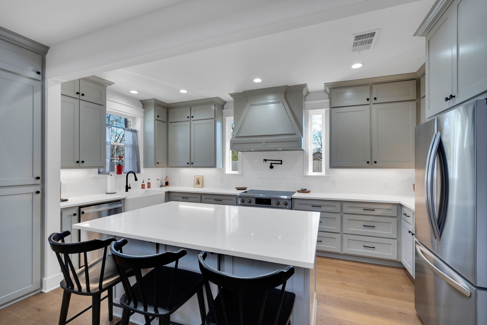 512 E Parks Avenue Waxahachie TX 75165