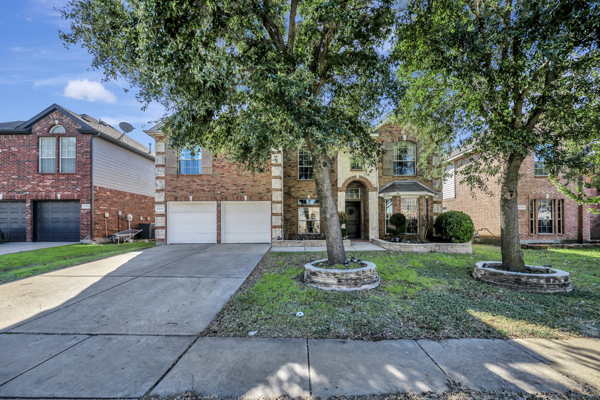 2727 Gillespie Court Grand Prairie TX 75052