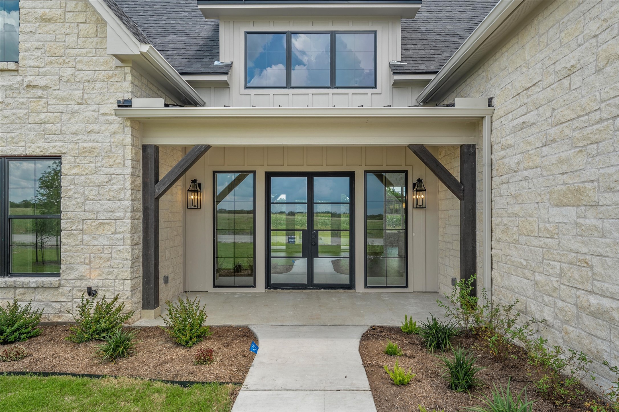 358 Lacek Mill Road China Spring TX 76633