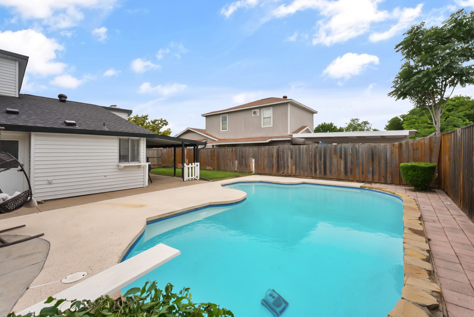 1813 Andover Drive Garland TX 75041