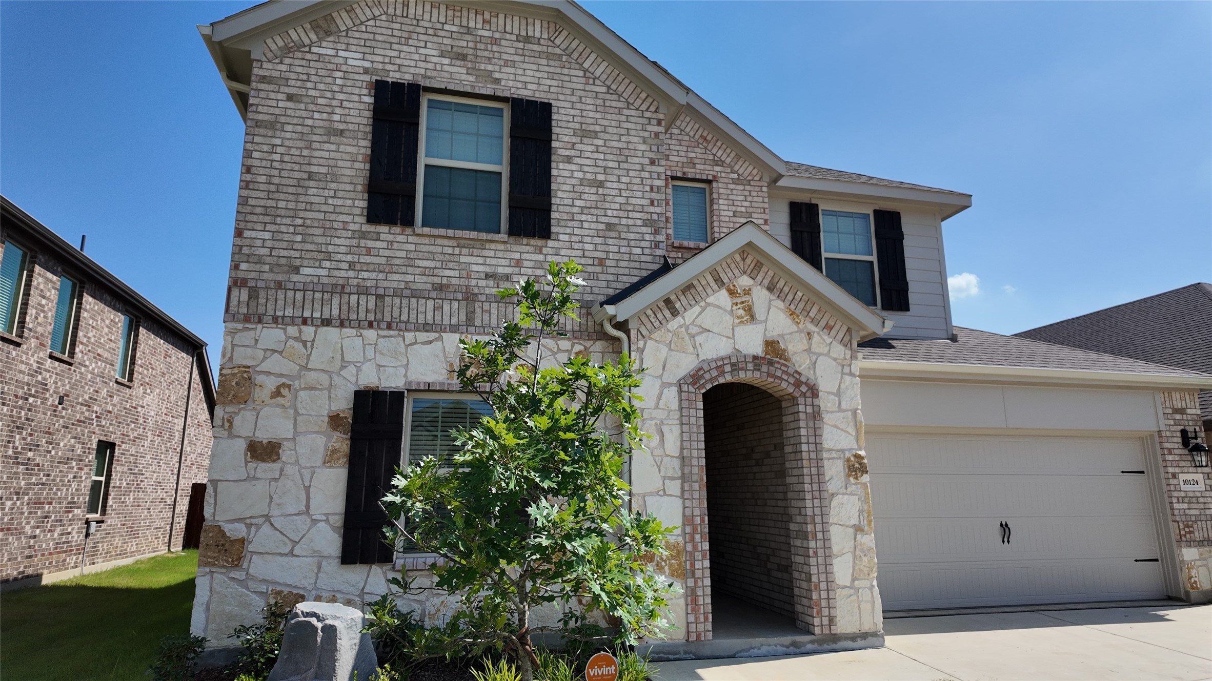 10124 High Grade Drive Aubrey TX 76227