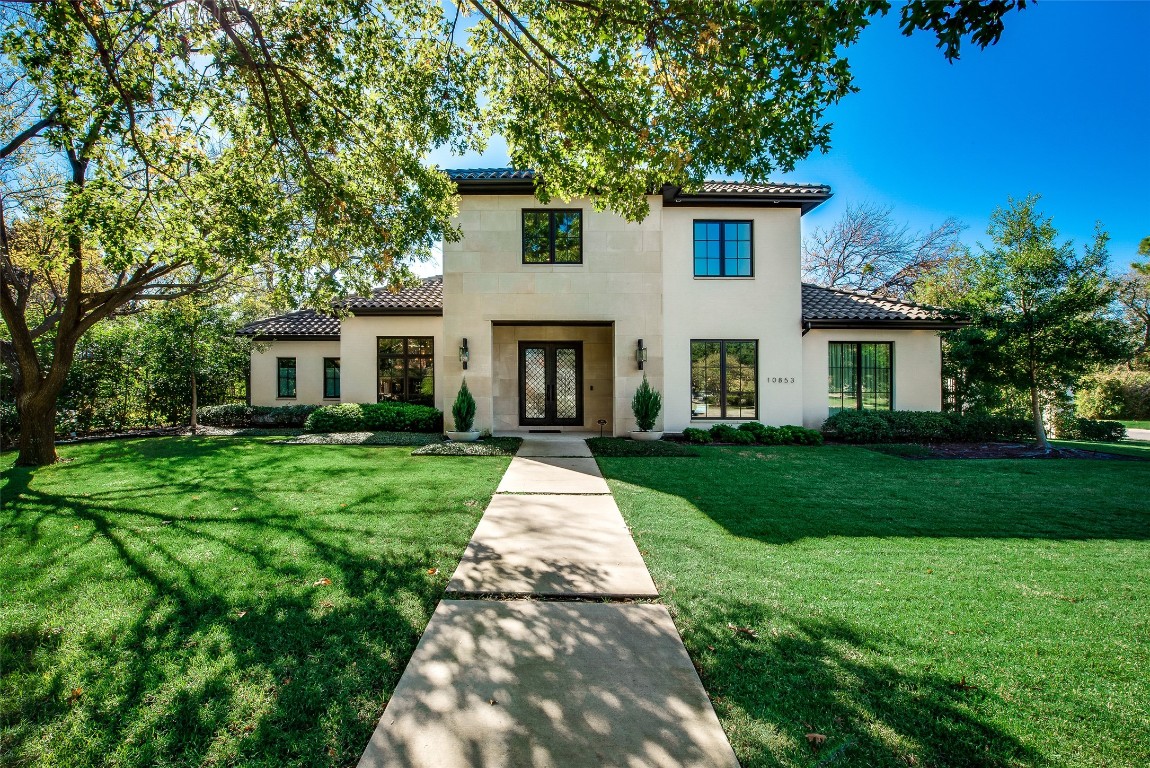 10853 Camellia Drive Dallas TX 75230