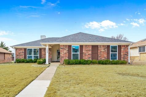 1562 Autumn Breeze Lane Lewisville TX 75077