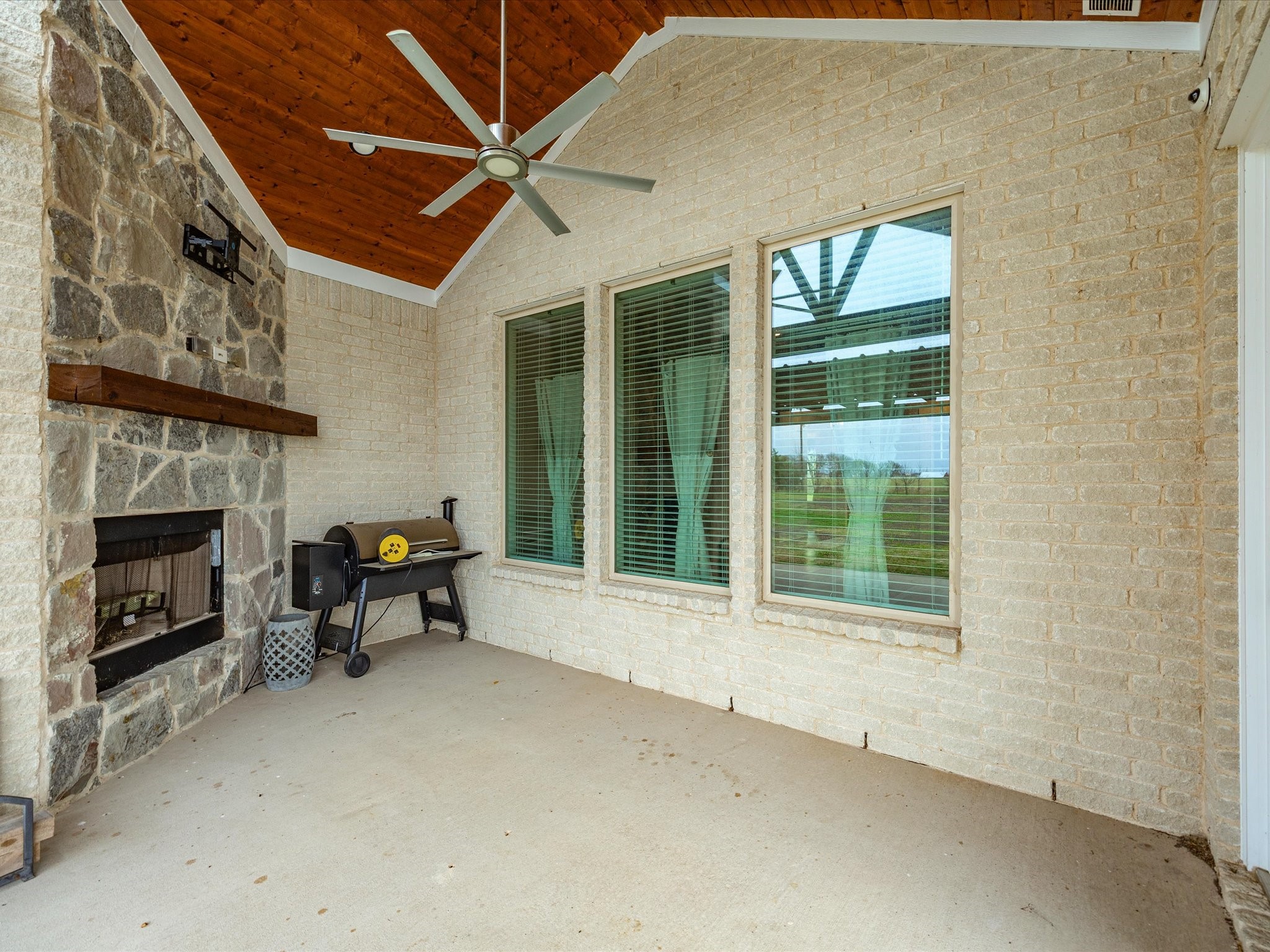 1610 Ryder Lee Lane Waxahachie TX 75165