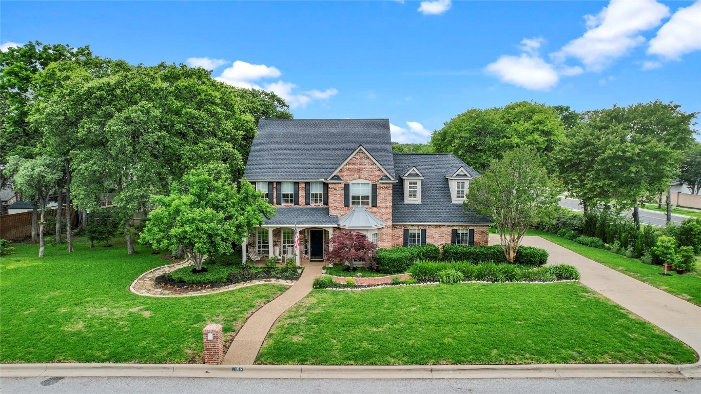 3916 Oakbriar Lane Colleyville TX 76034
