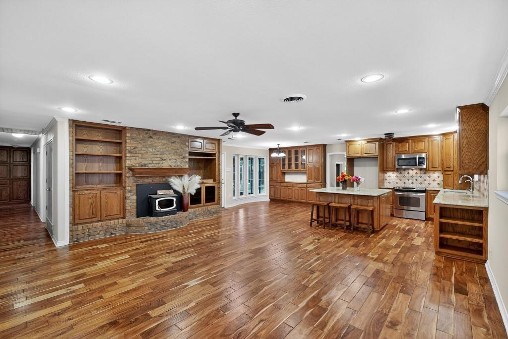 1505 Cedar Ridge Terrace Euless TX 76039