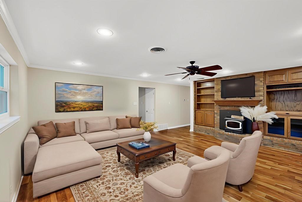 1505 Cedar Ridge Terrace Euless TX 76039