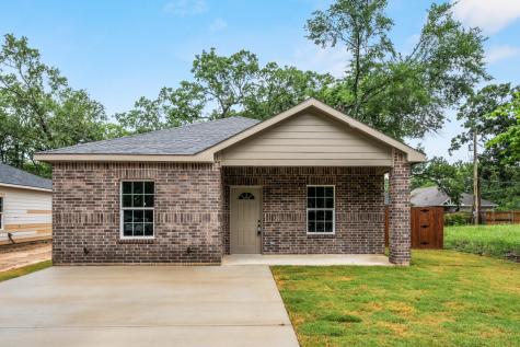 106 Navajo Drive Mabank TX 75156