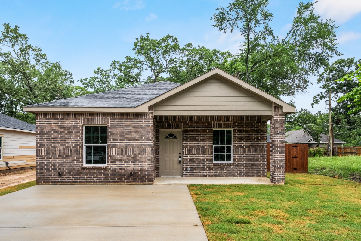 106 Navajo Drive Mabank TX 75156