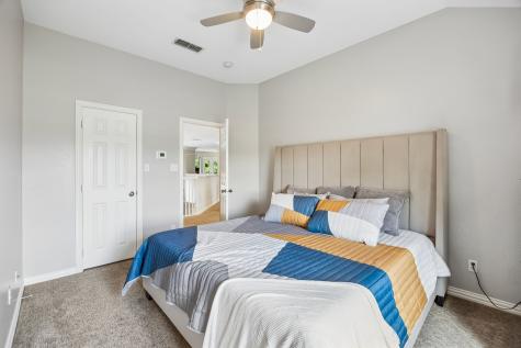 2647 Creekwood Drive Cedar Hill TX 75104