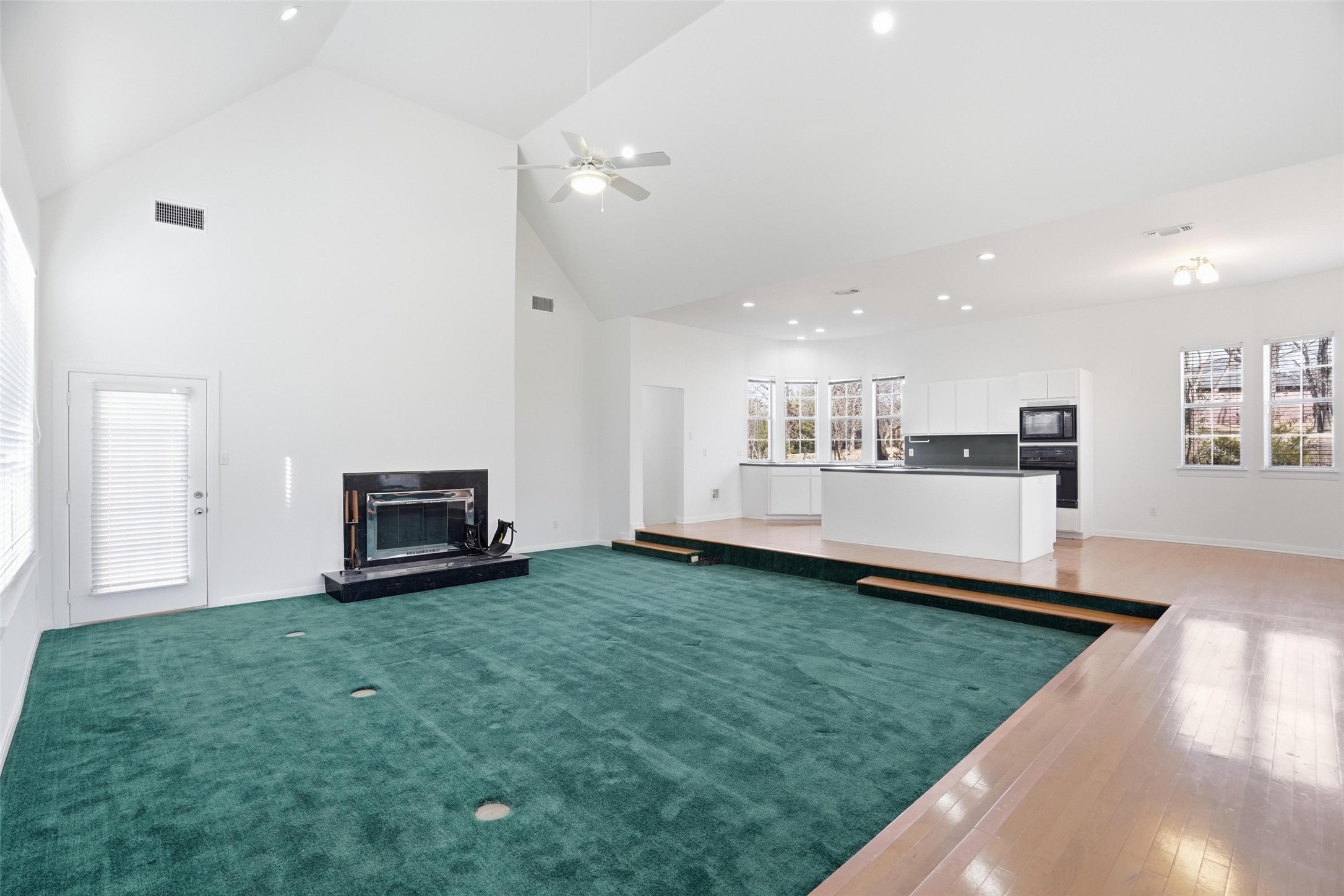 2829 Bent Oaks Drive Burleson TX 76028