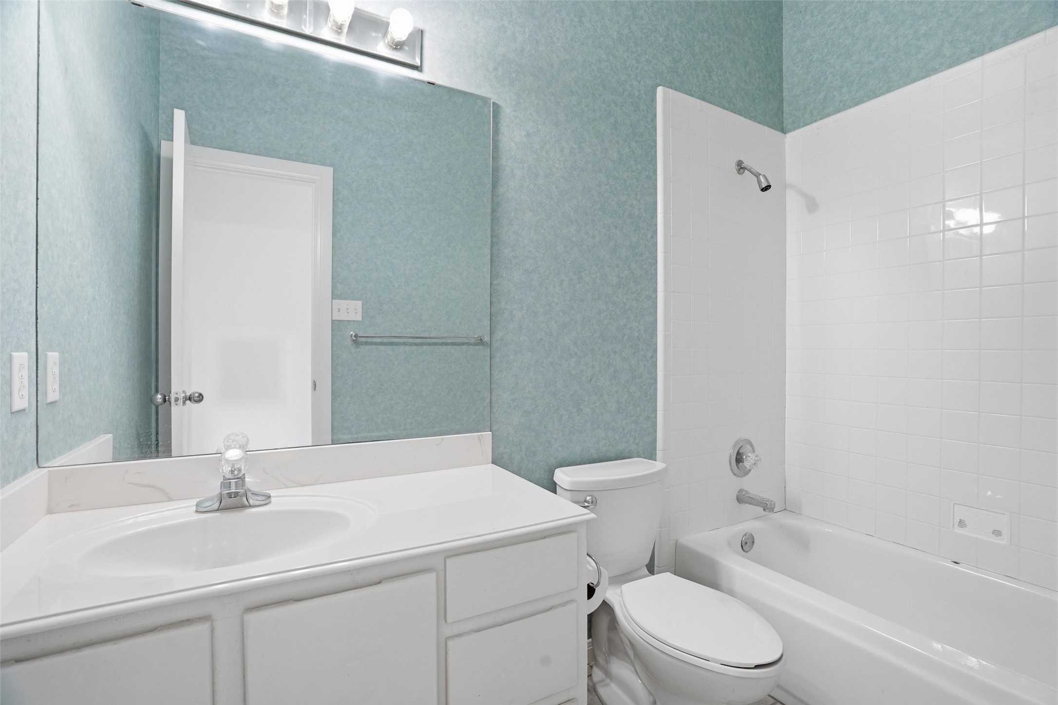 2829 Bent Oaks Drive Burleson TX 76028