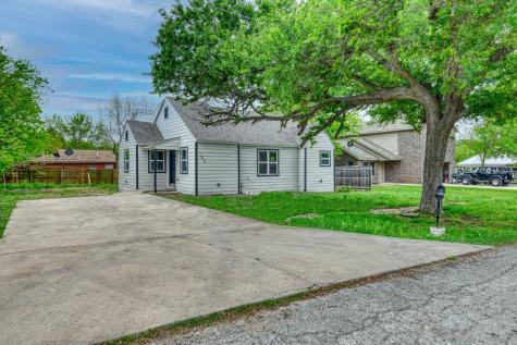 109 W Purdom Avenue Alvarado TX 76009