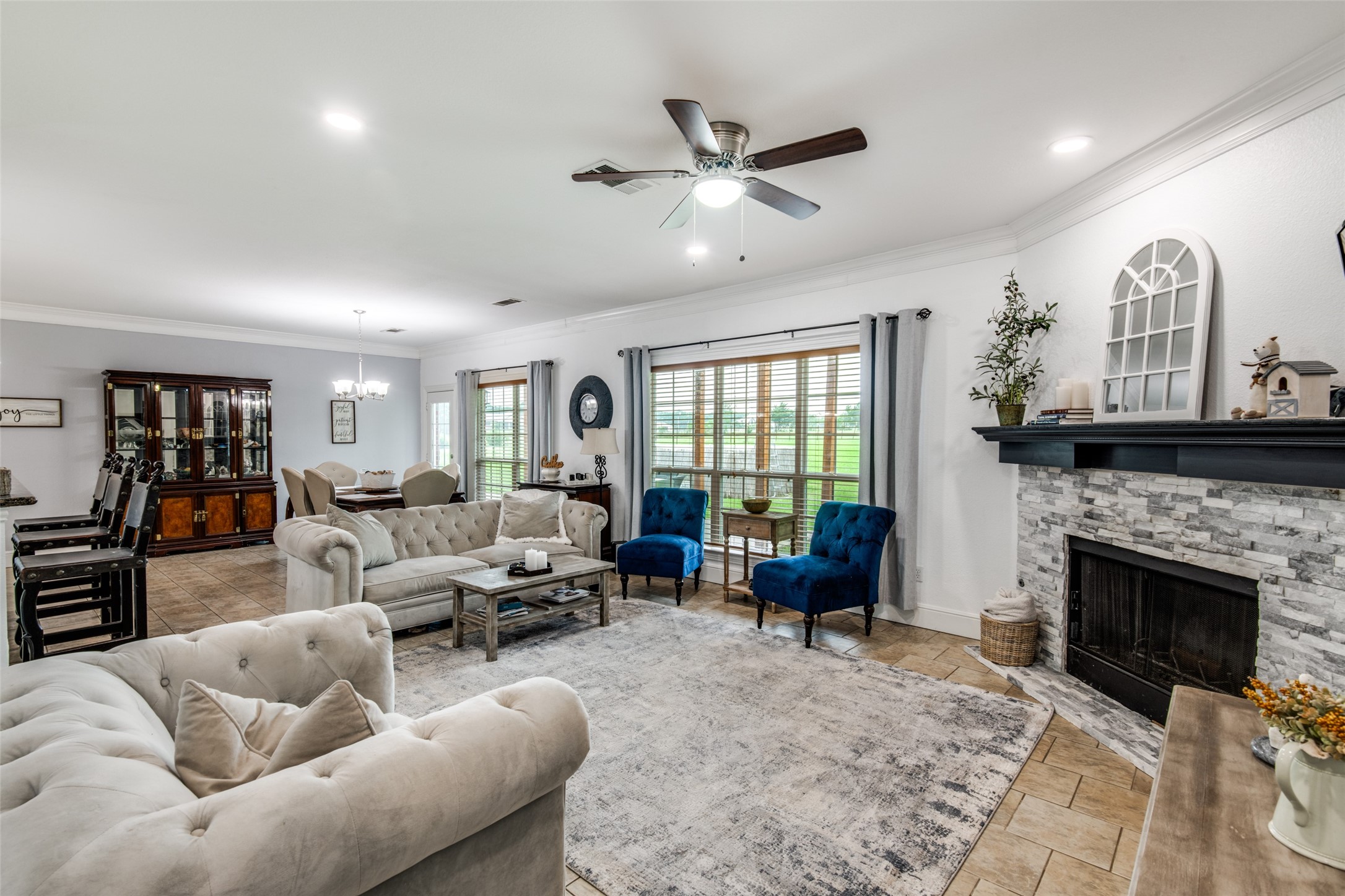 9412 Private Road 2425 Poetry TX 75160