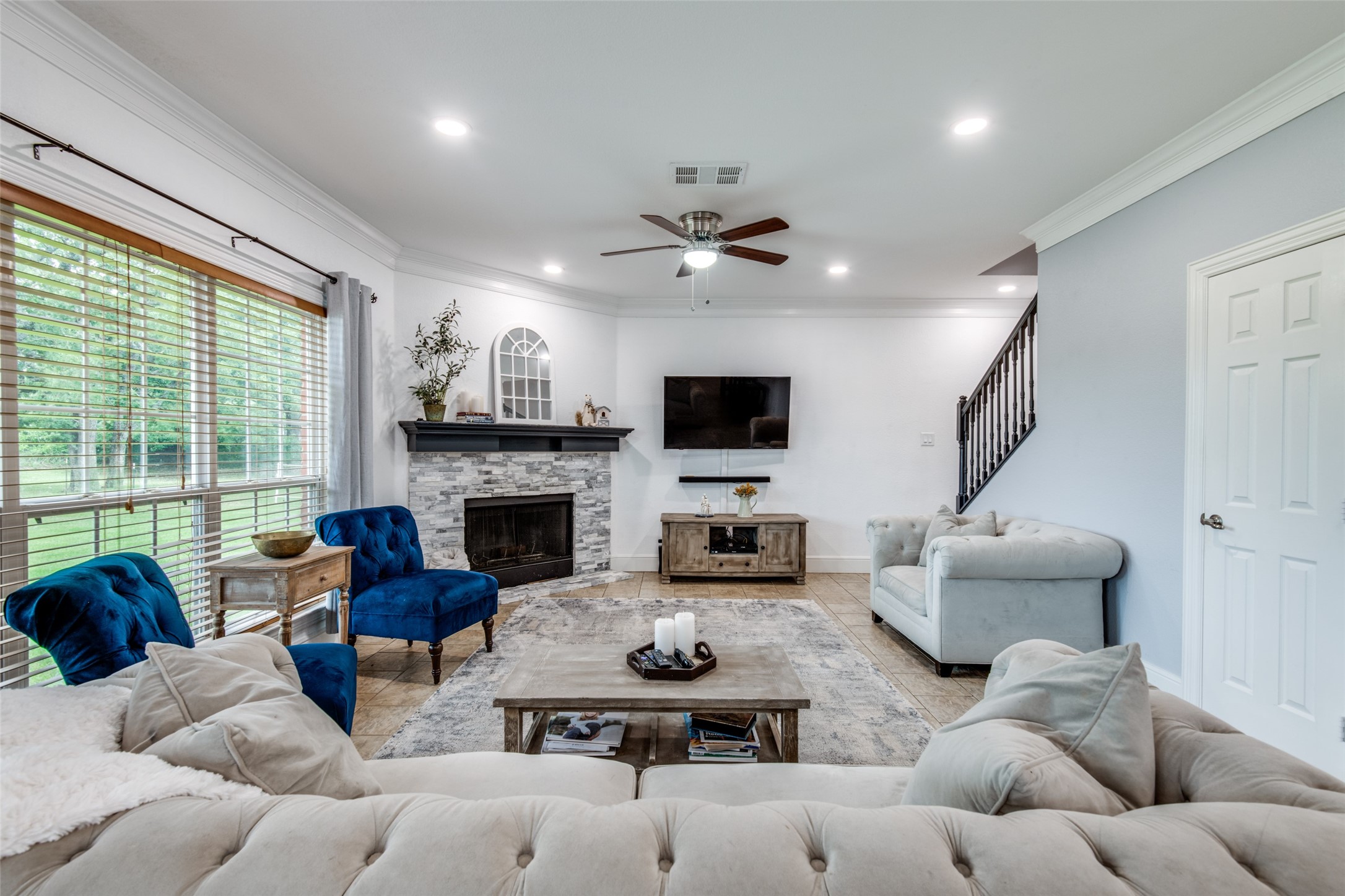 9412 Private Road 2425 Poetry TX 75160