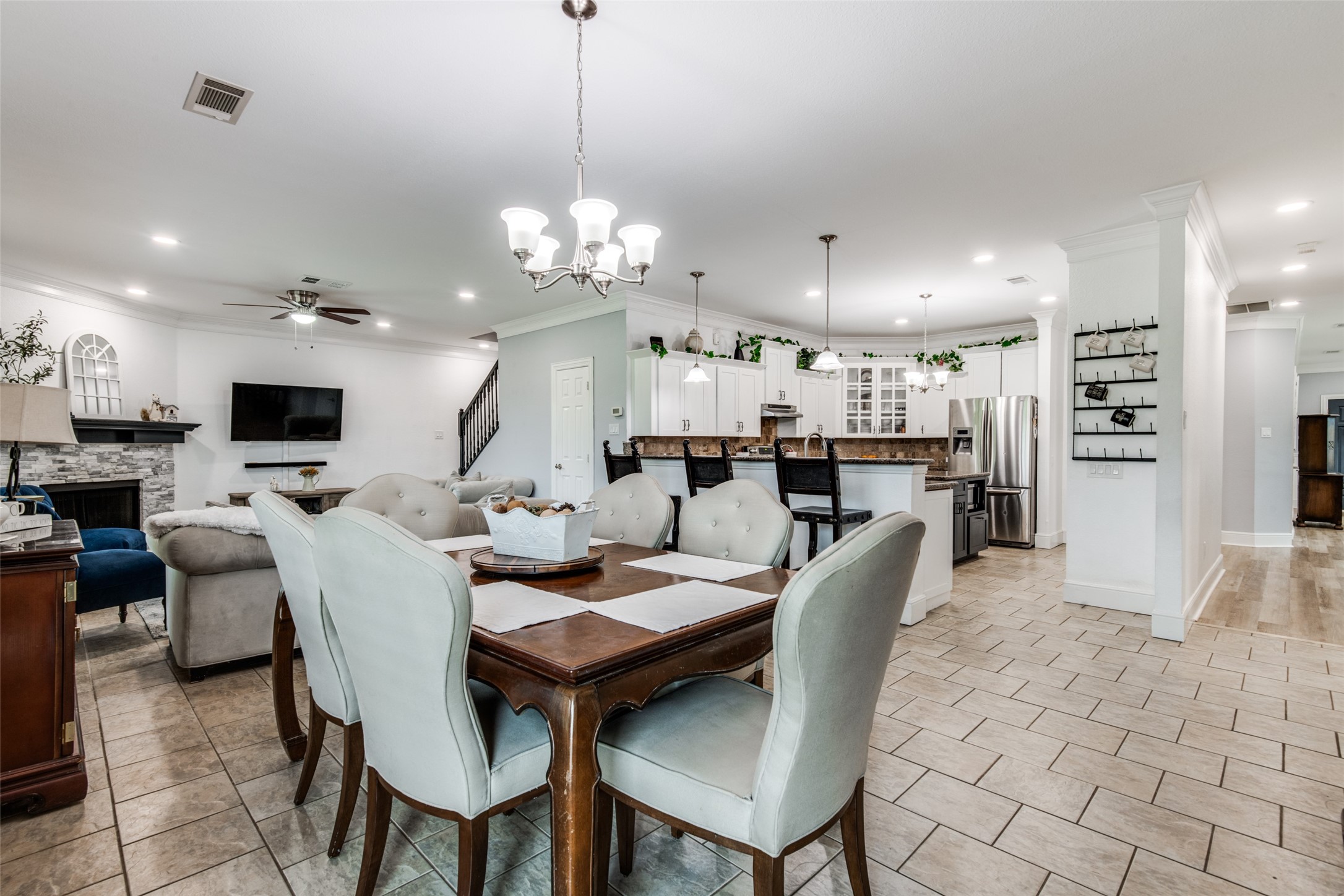 9412 Private Road 2425 Poetry TX 75160
