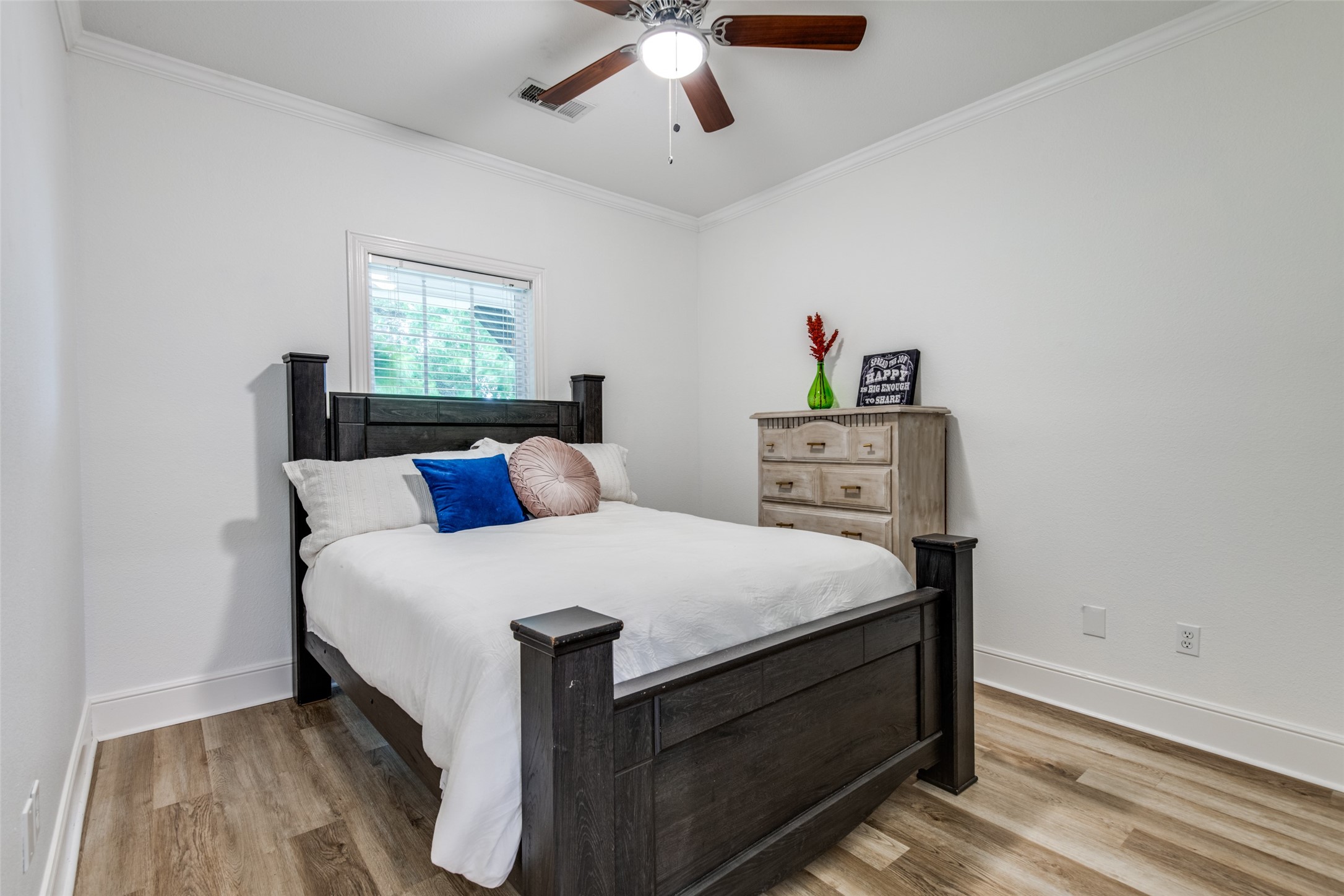 9412 Private Road 2425 Poetry TX 75160