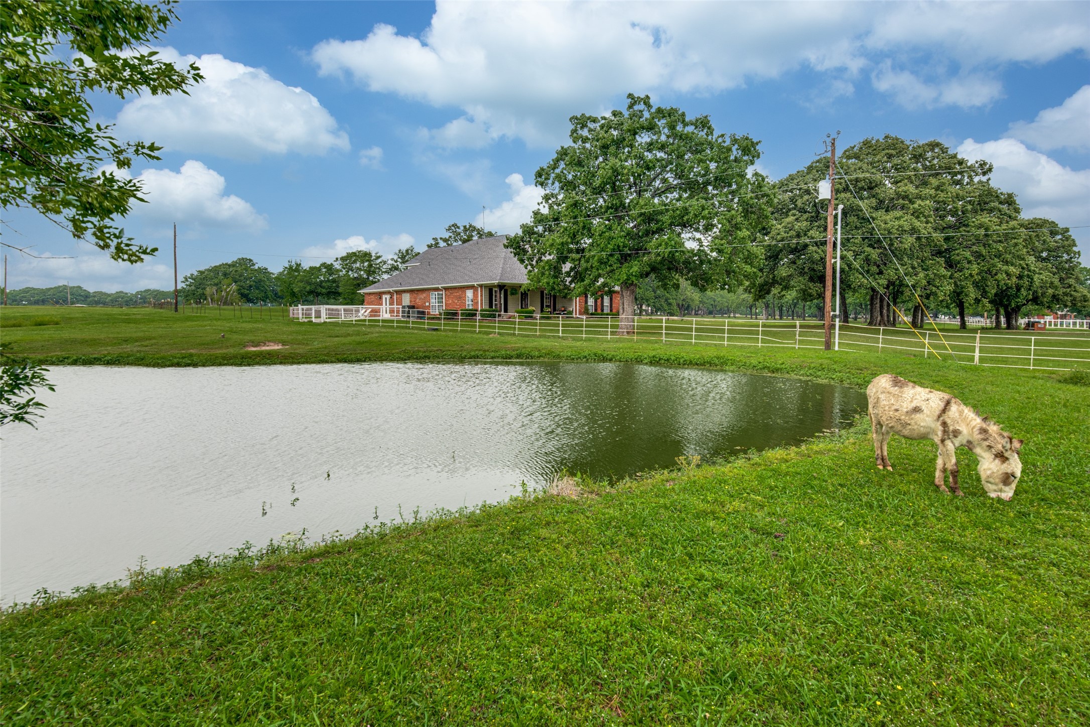 9412 Private Road 2425 Poetry TX 75160