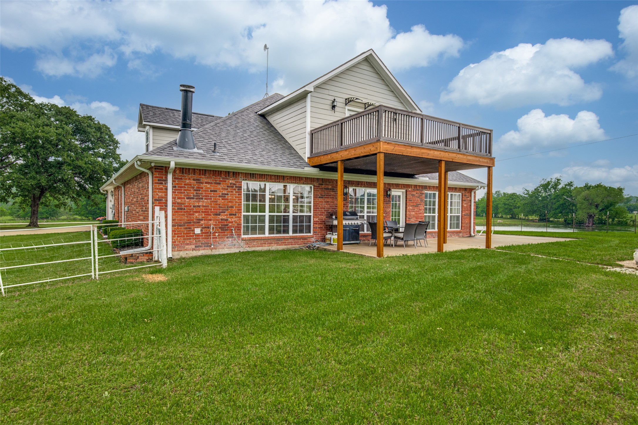 9412 Private Road 2425 Poetry TX 75160