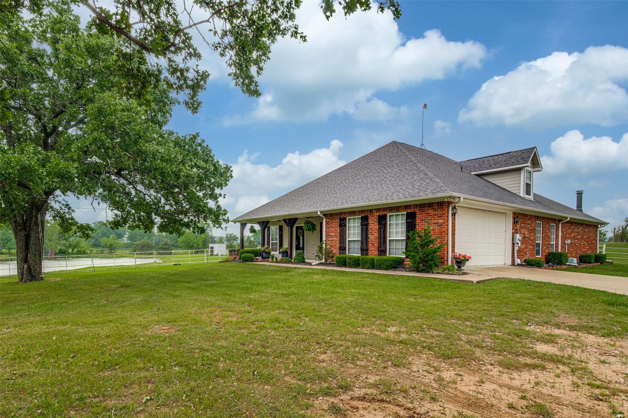 9412 Private Road 2425 Poetry TX 75160
