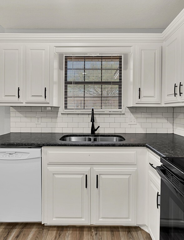 233 Thompson Circle Lorena TX 76655