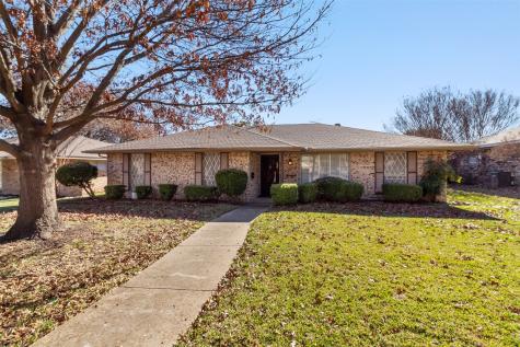 814 Madrid Drive Duncanville TX 75116