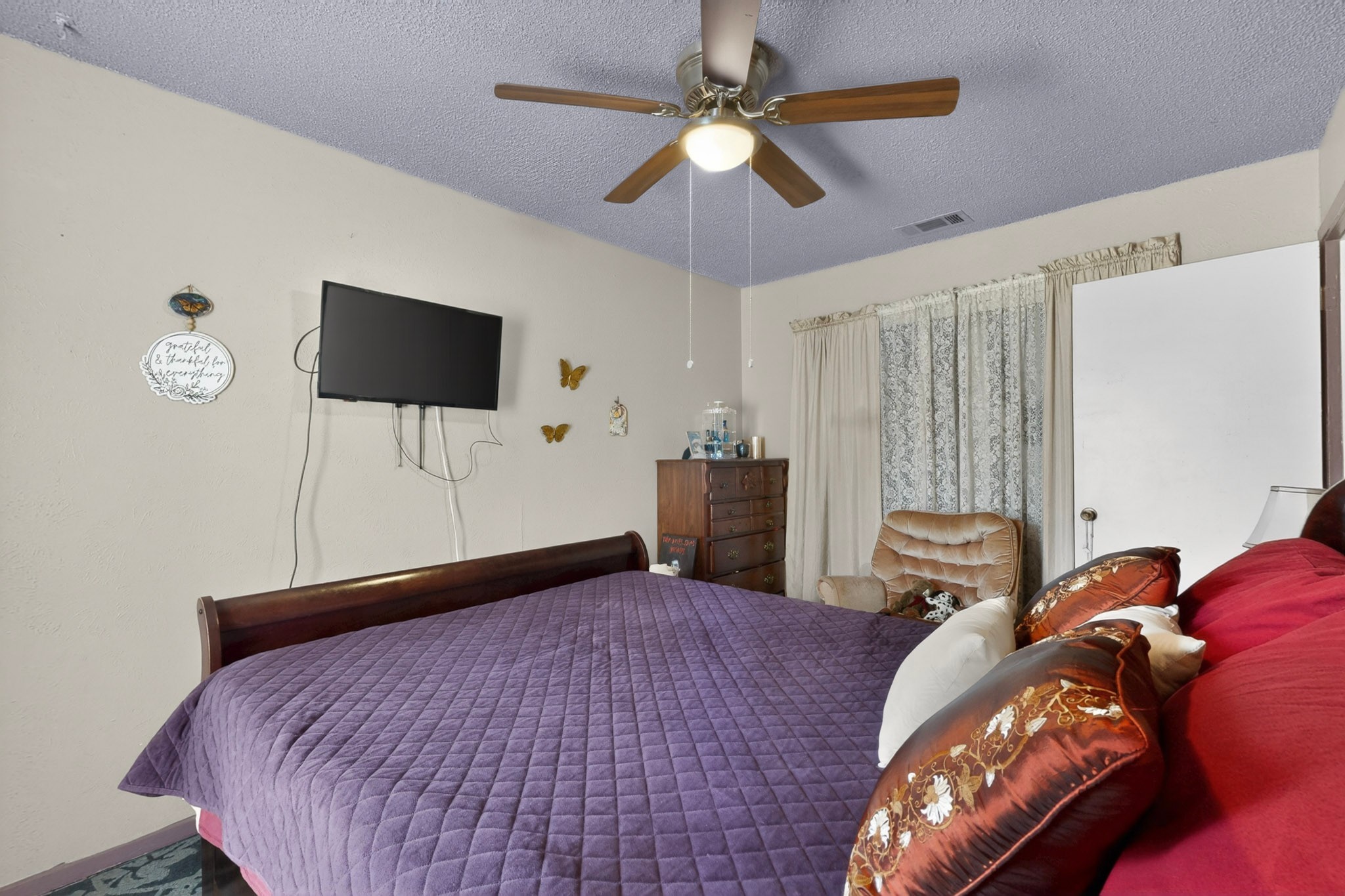 821 Cherry Hills Drive Lancaster TX 75134