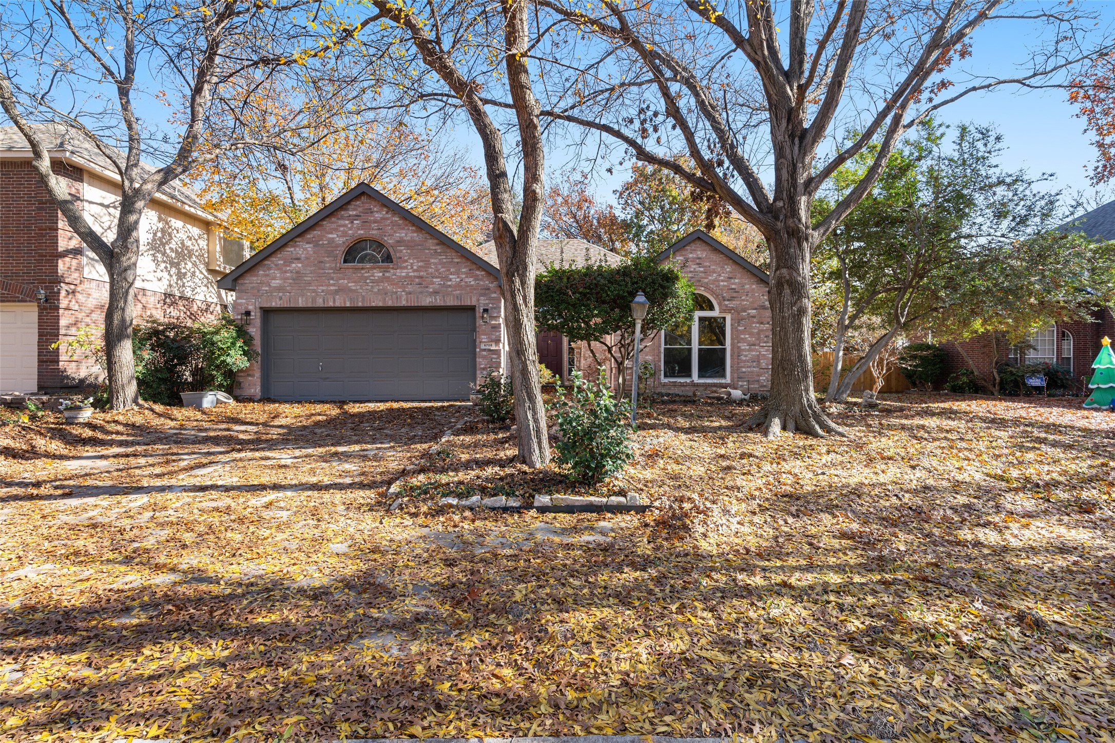 6708 Ashglen Place Plano TX 75023