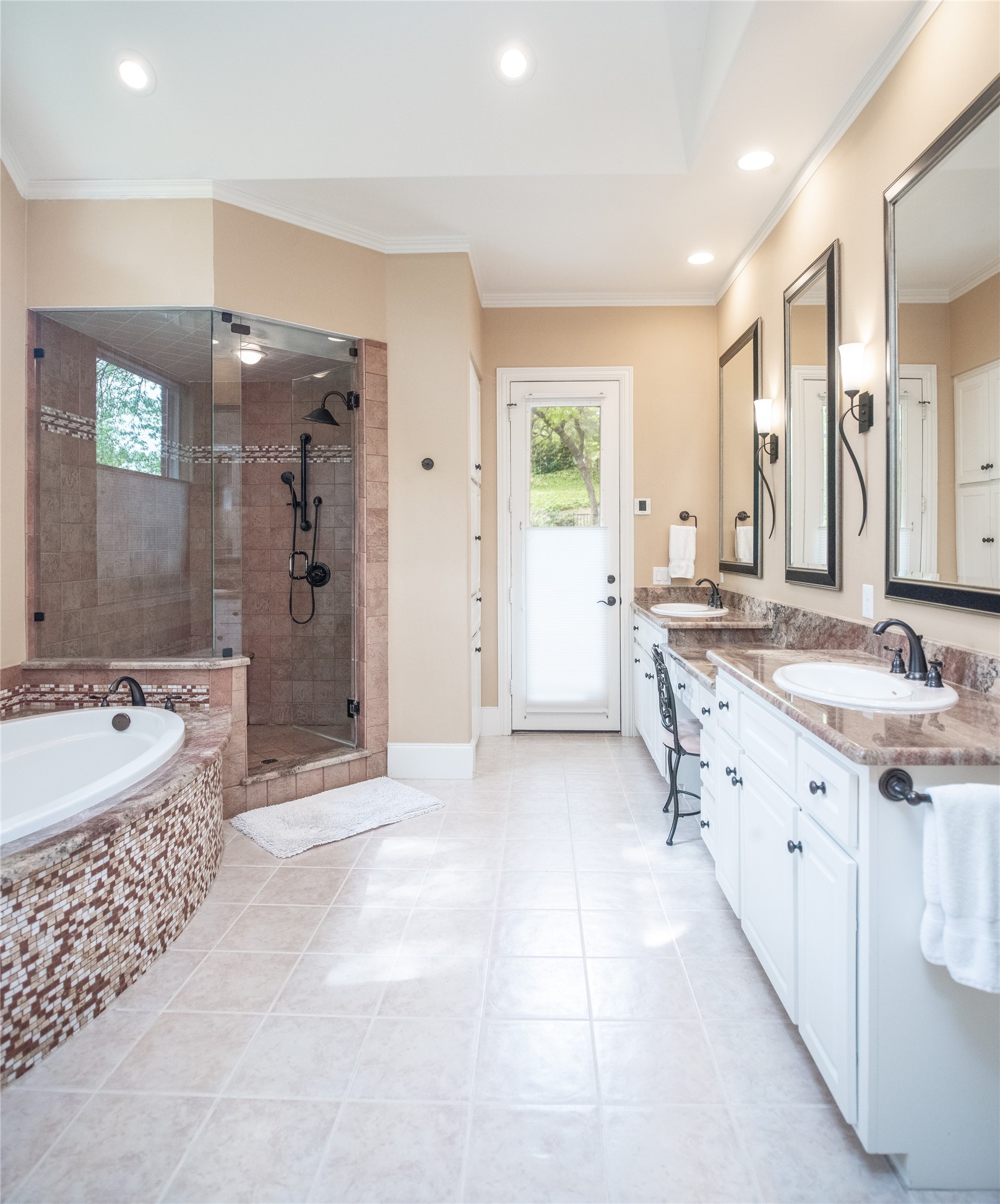 810 Quail Rise Fairview TX 75069