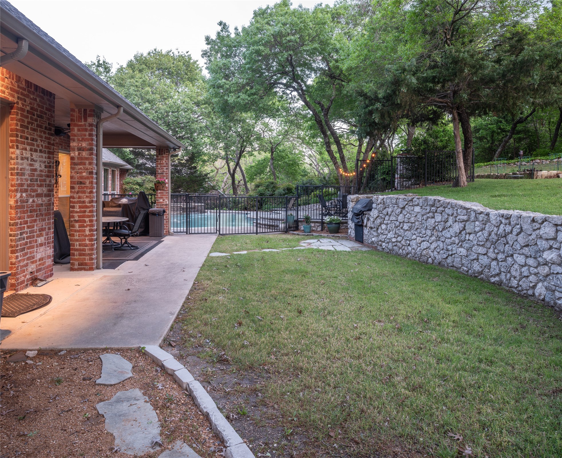 810 Quail Rise Fairview TX 75069