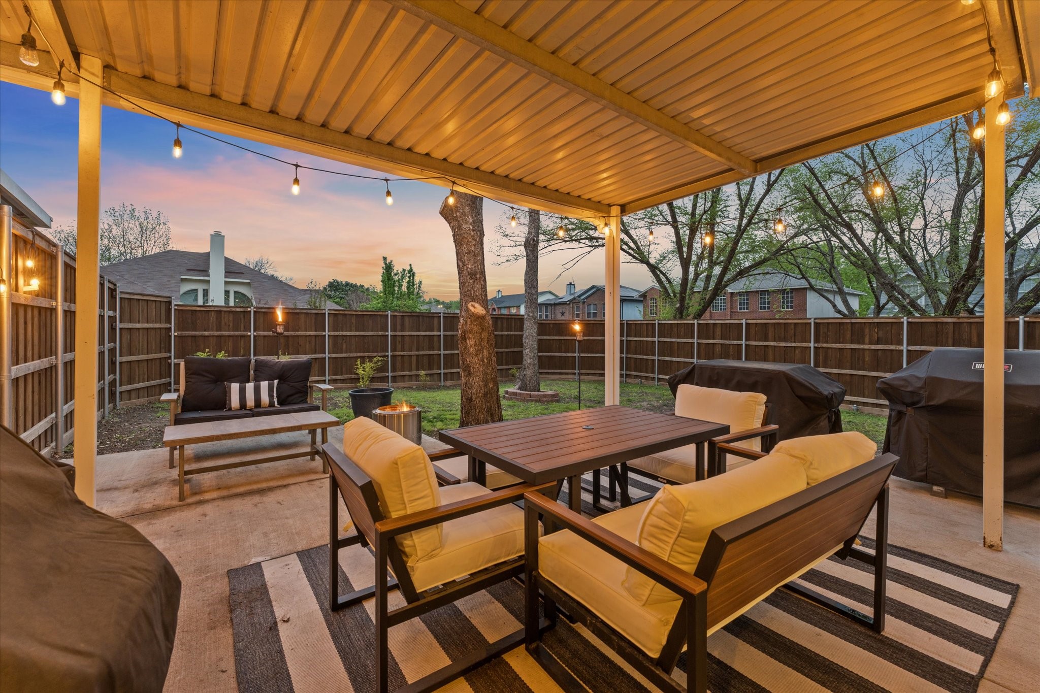 2245 Villawood Lane Garland TX 75040