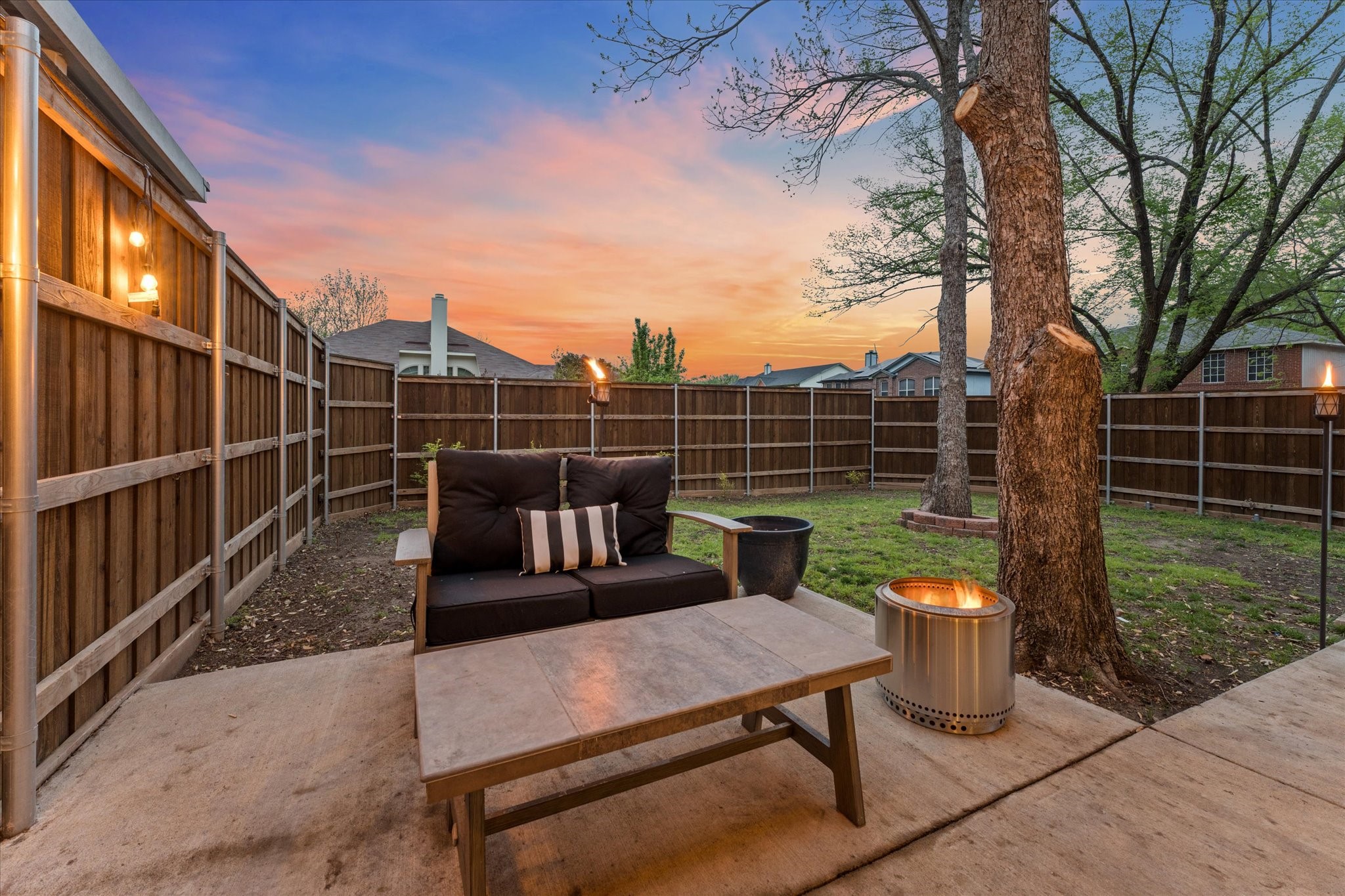 2245 Villawood Lane Garland TX 75040