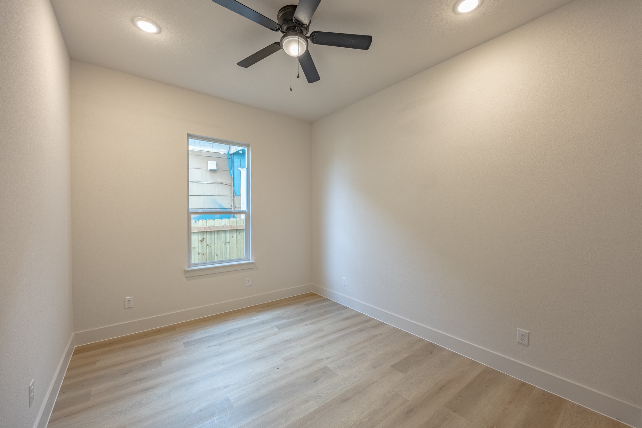 3325 Avenue G Fort Worth TX 76105