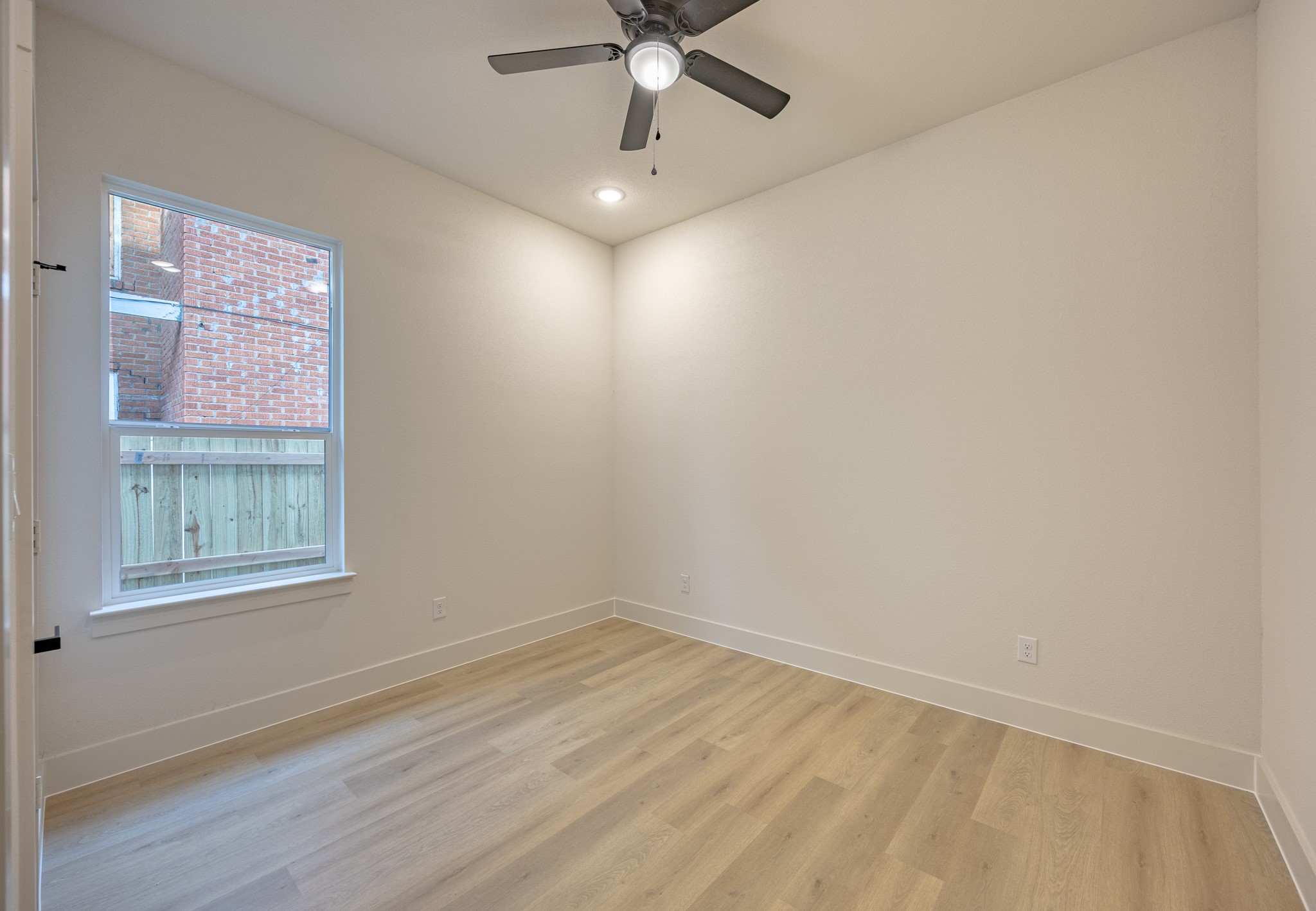 3325 Avenue G Fort Worth TX 76105