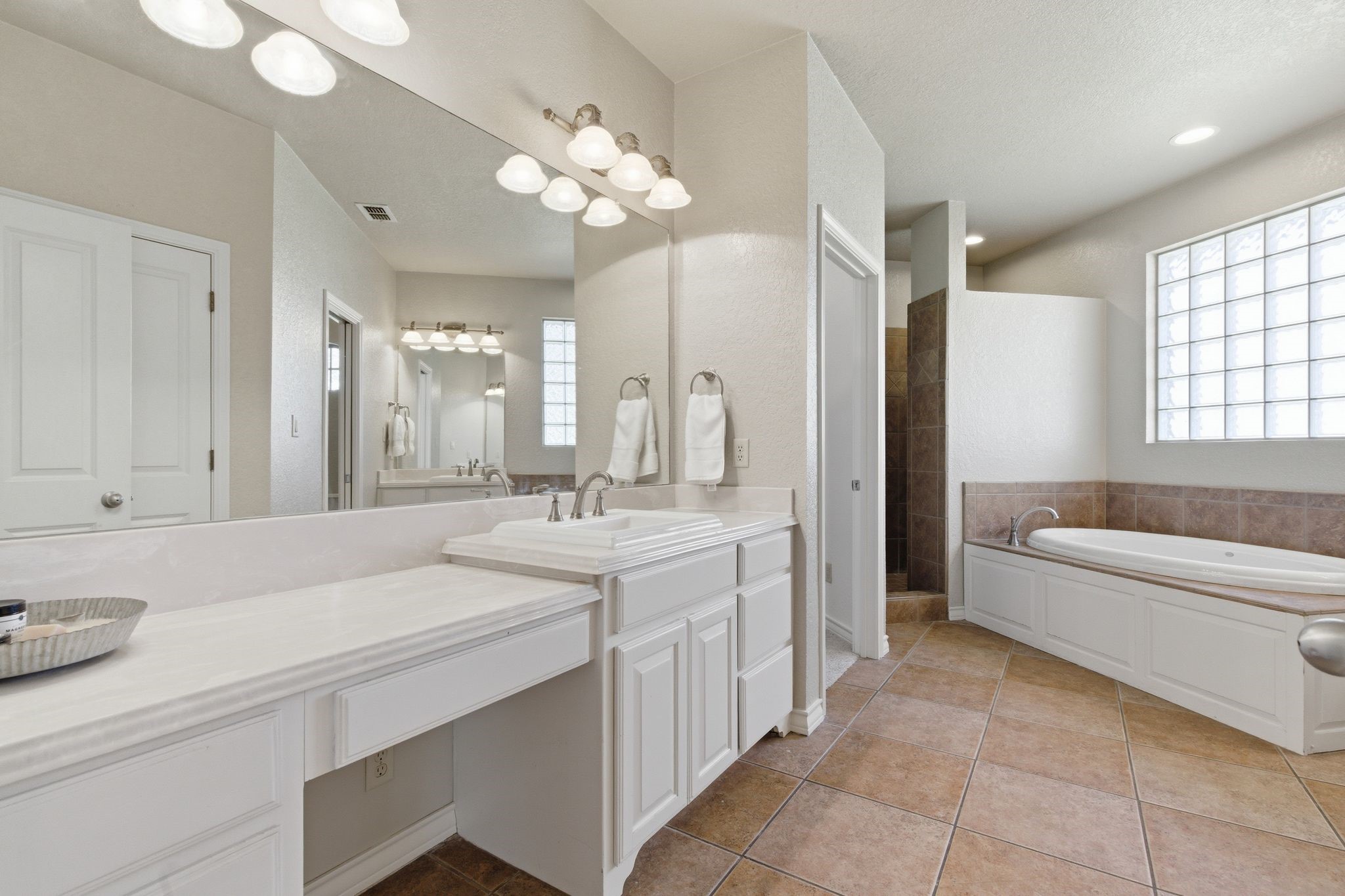 3714 Cove Timber Avenue Granbury TX 76049