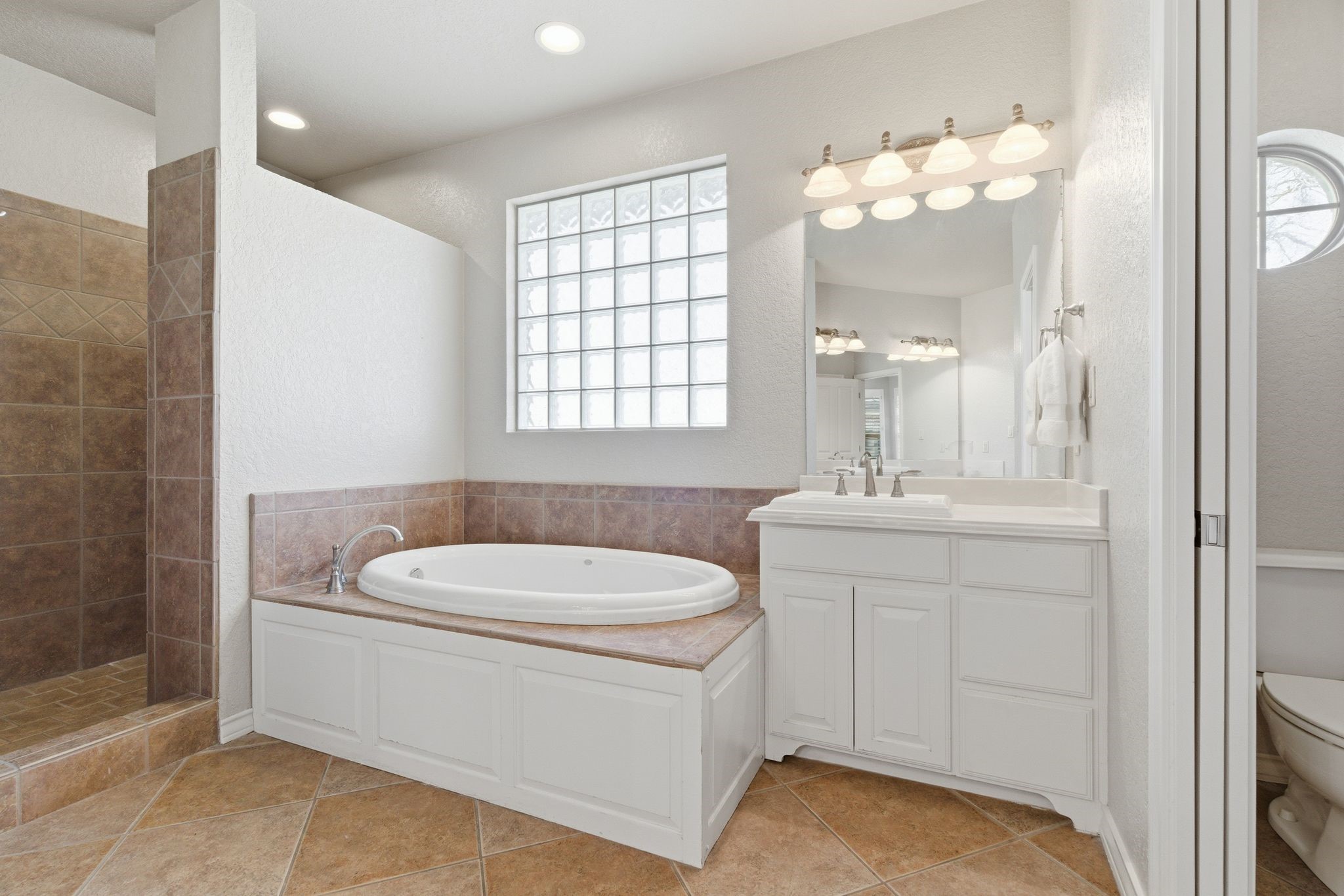 3714 Cove Timber Avenue Granbury TX 76049
