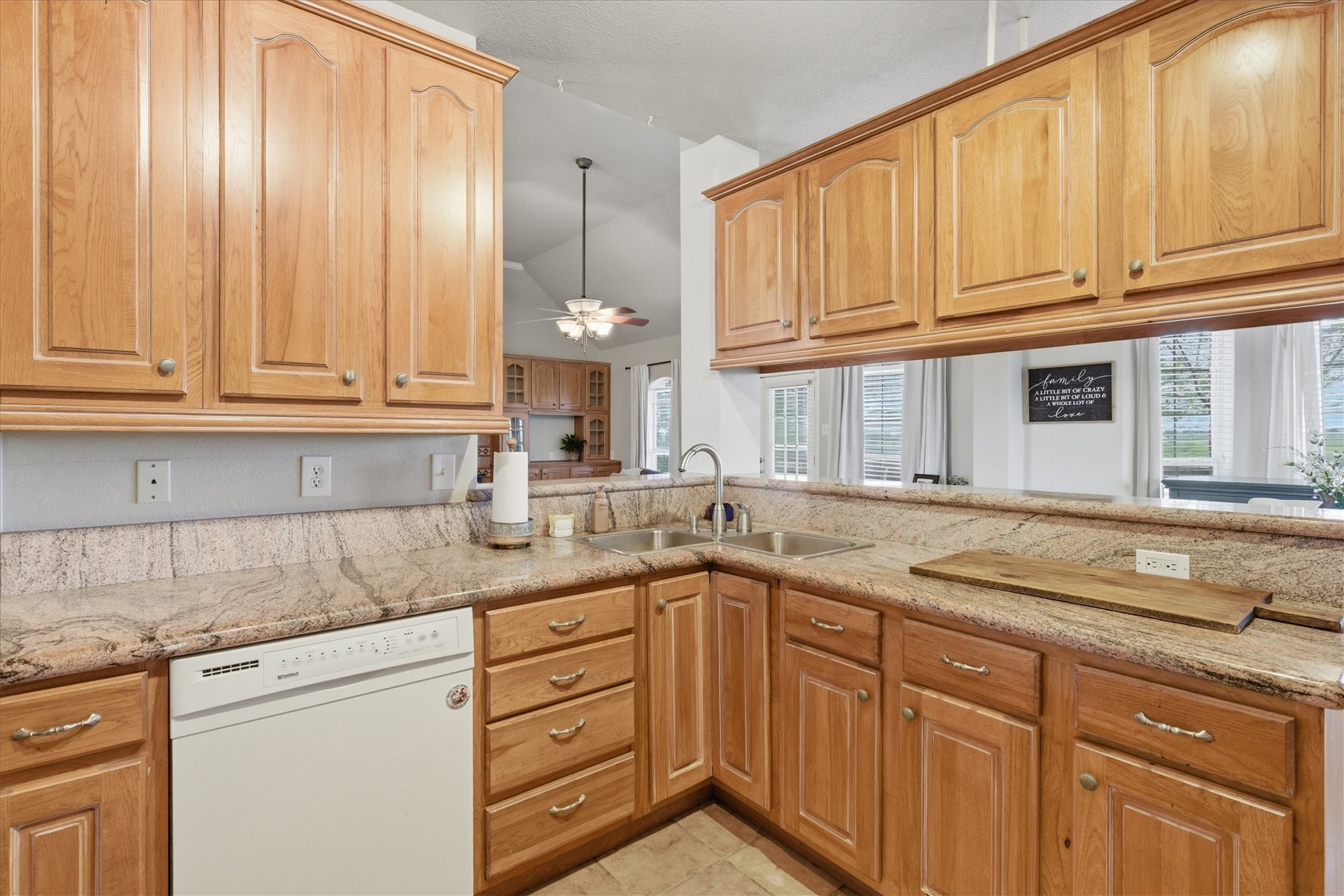 1690 Lawlis Lane Sanger TX 76266